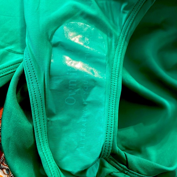 Left on Friday double scoop suit one piece partial open back light green nwot - Picture 5 of 6